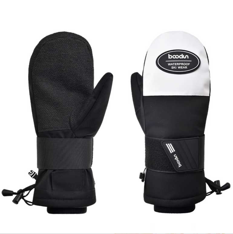 Fleece-lined Ski Mittens